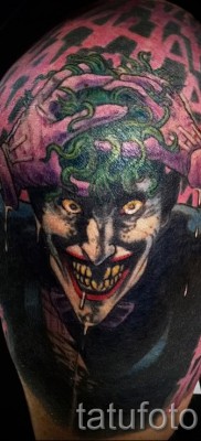 снимка пример татуировка жокер и червеи в главата
