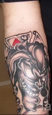 снимка пример татуировка жокер и карти - работа на ръка