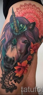 primer-foto-s-klassnoj-tatu-edinorog-dlya-stati-pro-znachenie-tatu-011-tatufoto-ru