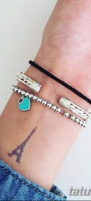 Fotó az Eiffel -torony tetoválásáról 2018.08.22. №111 - tetoválás Az Eiffel -torony -