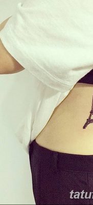 Fotó az Eiffel -torony tetoválásáról 2018.08.22. №108 - tetoválás Az Eiffel -torony -