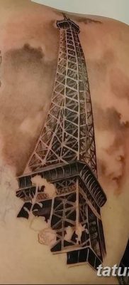 Fotó az Eiffel -torony tetoválásáról 2018.08.22. №042 - tetoválás Az Eiffel -torony -