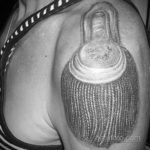 fotó az epaulet tetoválásról a vállon (vállpánt) 2019.12.12. №057