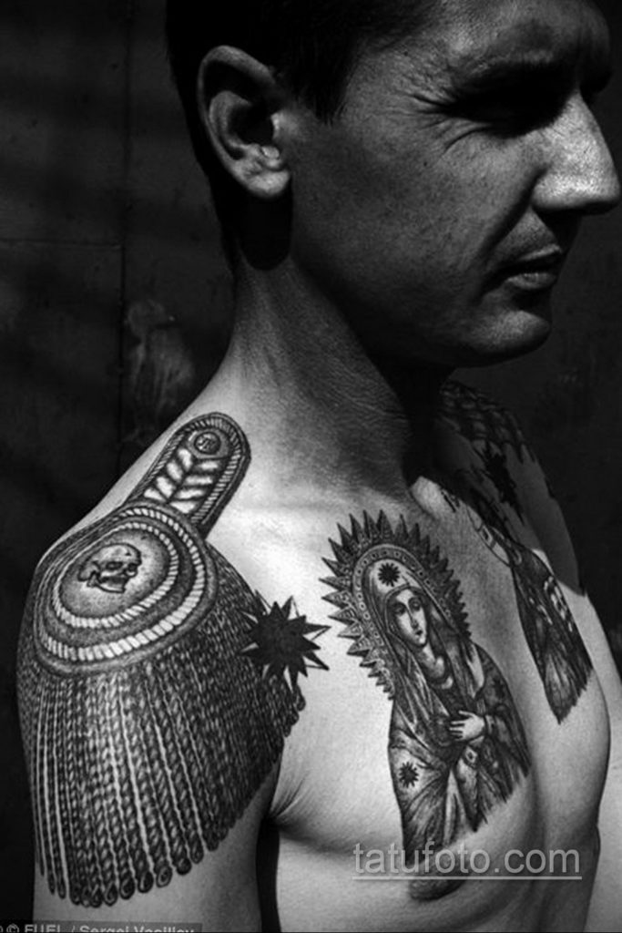 fotó az epaulet tetoválásról a vállon (vállpánt) 2019.12.10. 001.