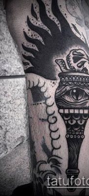 TORCH TATTOO No. 889 - cool verzija slike koja se može uspješno koristiti za transformaciju i tetoviranje baklje slobode