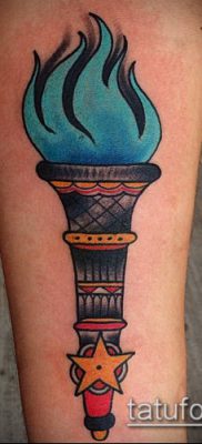 TATTOO TORCH # 352 - cool verzija slike koja se može dobro koristiti za izmjenu i tetoviranje baklje u ruci