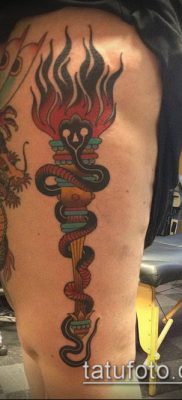 TATTOO TORCH №841 - ekskluzivna verzija slike, koja se može uspješno koristiti za izmjenu i crtanje goruće baklje kao tetovaže