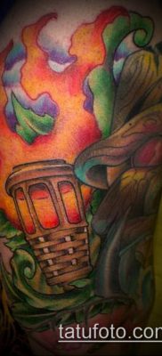 TATTOO TORCH №475 - ekskluzivna verzija slike, koja se lako može koristiti za reviziju i tetoviranje baklje na lijevoj ruci