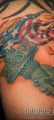 TATTOO TORCH No. 290 - dostojna verzija crteža, koja se može uspješno koristiti za izmjenu i tetoviranje baklje slobode