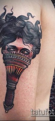TATTOO TORCH №51 - ekskluzivna verzija slike, koja se može uspješno koristiti za izmjenu i primjenu kao tetovaža baklje na ruci