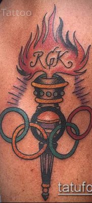 TORCH TATTOO # 52 cool je verzija uzorka koja se lako može koristiti za izmjenu i tetoviranje baklje na ramenu