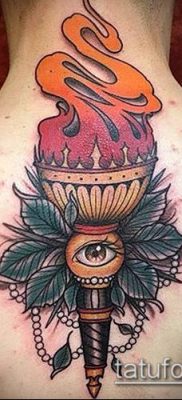 TATTOO TORCH No. 110 - ekskluzivna verzija uzorka koji se može dobro upotrijebiti za obradu i primjenu kao tetovaža baklje na ruci