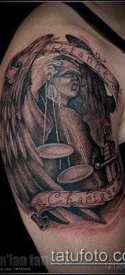 fotó Themis tetoválásról (jelentése) - egy példa egy érdekes tetoválási tervre - 057