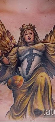 fotó Themis tetoválásról (jelentése) - egy példa egy érdekes tetoválási tervre - 056