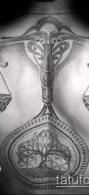 fotó Themis tetoválásról (jelentése) - egy példa egy érdekes tetoválási tervre - 053