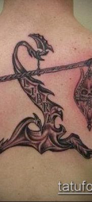 fotó Themis tetoválásról (jelentése) - példa egy érdekes tetoválási tervre - 040