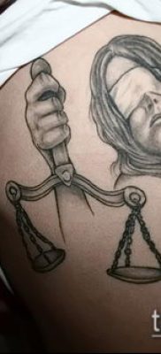 fotó Themis tetoválásról (jelentése) - példa egy érdekes tetoválási tervre - 038
