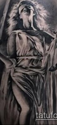 fotó Themis tetoválásról (jelentése) - egy példa egy érdekes tetoválási tervre - 020