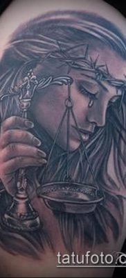 fotó Themis tetoválásról (jelentése) - egy példa egy érdekes tetoválási tervre - 019