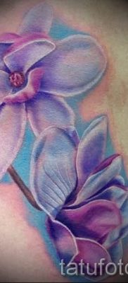 ibolya tetoválás fotója az ibolya tetoválás jelentését bemutató cikkhez - tatufoto.ru - 18