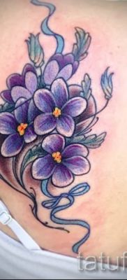 fotó ibolya tetoválásról az ibolya tetoválás jelentéséről szóló cikkhez - tatufoto.ru - 1