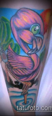 FLAMINGO TATTOO # 939 - نسخة جديرة بالنمط ، والتي يمكن استخدامها بشكل جيد للمعالجة والتطبيق كوشم فلامنغو على الساق