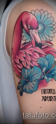 FLAMINGO TATTOO # 262 - نسخة رائعة من النمط يمكن استخدامها بنجاح للتغيير والتطبيق كوشم فلامنغو على الساق