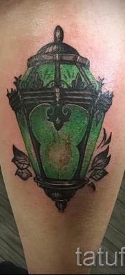 Снимка на татуировка на фенер за статия за значението на татуировка с фенер - tatufoto.ru - 35