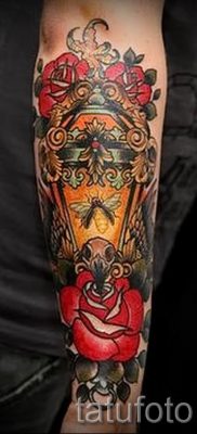 Снимка на татуировка на фенер за статия за значението на татуировка с фенер - tatufoto.ru - 31