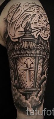 Снимка на татуировка на фенер за статия за значението на татуировка с фенер - tatufoto.ru - 29