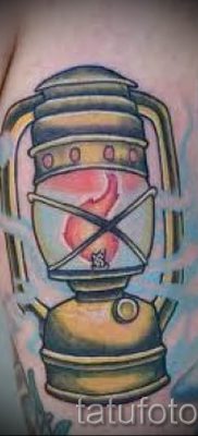 Снимка на татуировка на фенер за статия за значението на татуировка с фенер - tatufoto.ru - 17