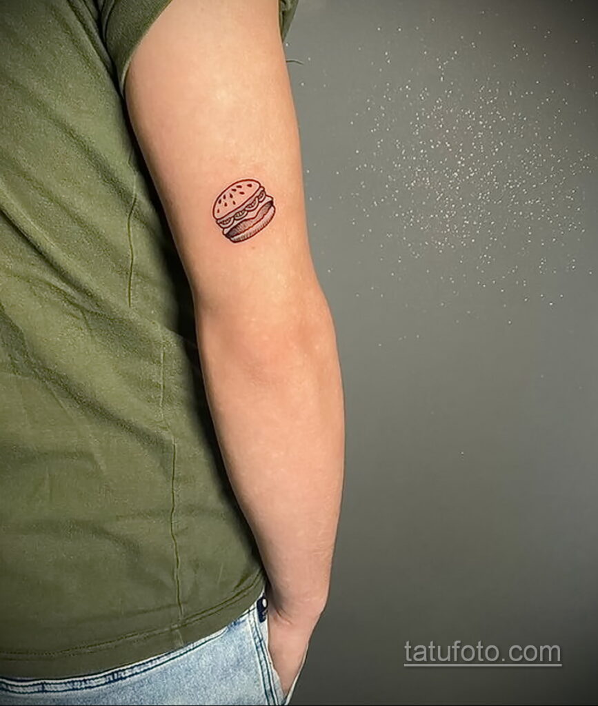 Zdjęcie tatuażu z hamburgerem 26.03.2021 №284 - tatuaż burger -
