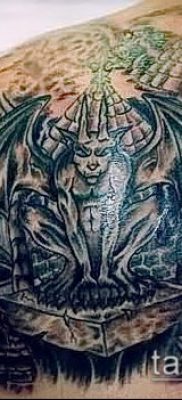 Fotó vízköpő tetoválásról (jelentése) - példa egy érdekes tetoválási rajzra - 041