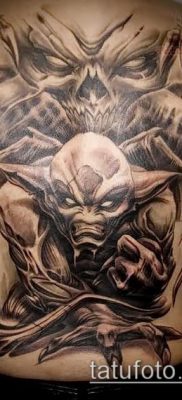 Fotó vízköpő tetoválásról (jelentése) - egy példa egy érdekes tetoválási rajzra - 025