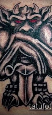 Fotó vízköpő tetoválásról (jelentése) - egy példa egy érdekes tetoválási tervre - 014