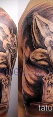 Fotó vízköpő tetoválásról (jelentése) - egy példa egy érdekes tetoválási tervre - 012