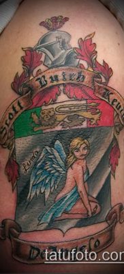 fotografija tetovaže grba (značenje) - primjer zanimljivog dizajna tetovaže - 114