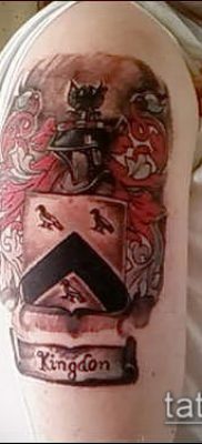 fotografija tetovaže grba (što znači) - primjer zanimljivog dizajna tetovaže - 104