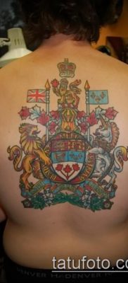 fotografija tetovaže grba (značenje) - primjer zanimljivog dizajna tetovaže - 068