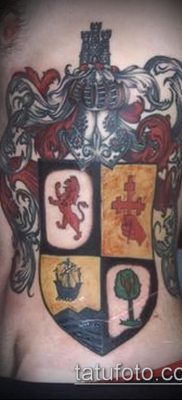 fotografija tetovaže grba (značenje) - primjer zanimljivog dizajna tetovaže - 066