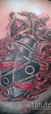 fotografija tetovaže grba (značenje) - primjer zanimljivog dizajna tetovaže - 043