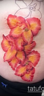 Fotó a kardvirág tetoválásról - példa rajz - 30052017 - példa - 016 Tetoválás kardvirág