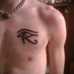 татуировка око на планина №866 - изключителна версия на модела, която може успешно да се използва за обработка и нанасяне като око на планинска татуировка надясно или наляво