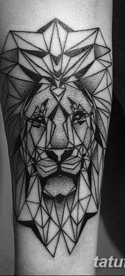 Fotó oroszlánfejű tetoválásról 2018.08.08. №014 - oroszlán tetoválófej -