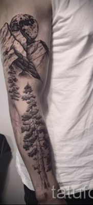 Снимка на планинска татуировка - за статия за значението на татуировка с модел на планина - tatufoto.ru - 62