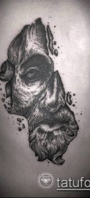 татуировка гравиране # 511 - изключителна версия на модела, която може успешно да се използва за преразглеждане и гравиране на рамото като татуировка