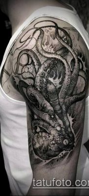 гравиране на татуировка # 527 е готина версия на модела, която може лесно да се използва за трансформиране и прилагане на гравиране на предмишницата като татуировка