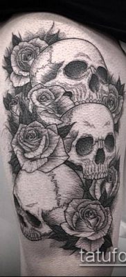 татуировка гравиране # 145 е готина версия на рисунка, която може успешно да се използва за обработка и прилагане на гравюрата на Рембранд като татуировка