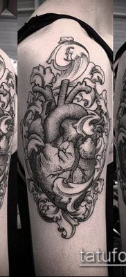 гравиране на татуировка # 262 е готина версия на модела, която може да се използва добре за обработка и гравиране на предмишницата като татуировка