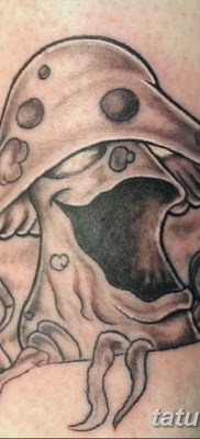 fotó egy tetoválógombáról 2019.03.27. №034 - tetoválógomba -